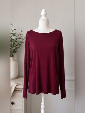 St. John's Bay Women's Burgundy Long-Sleeve Top Size XL